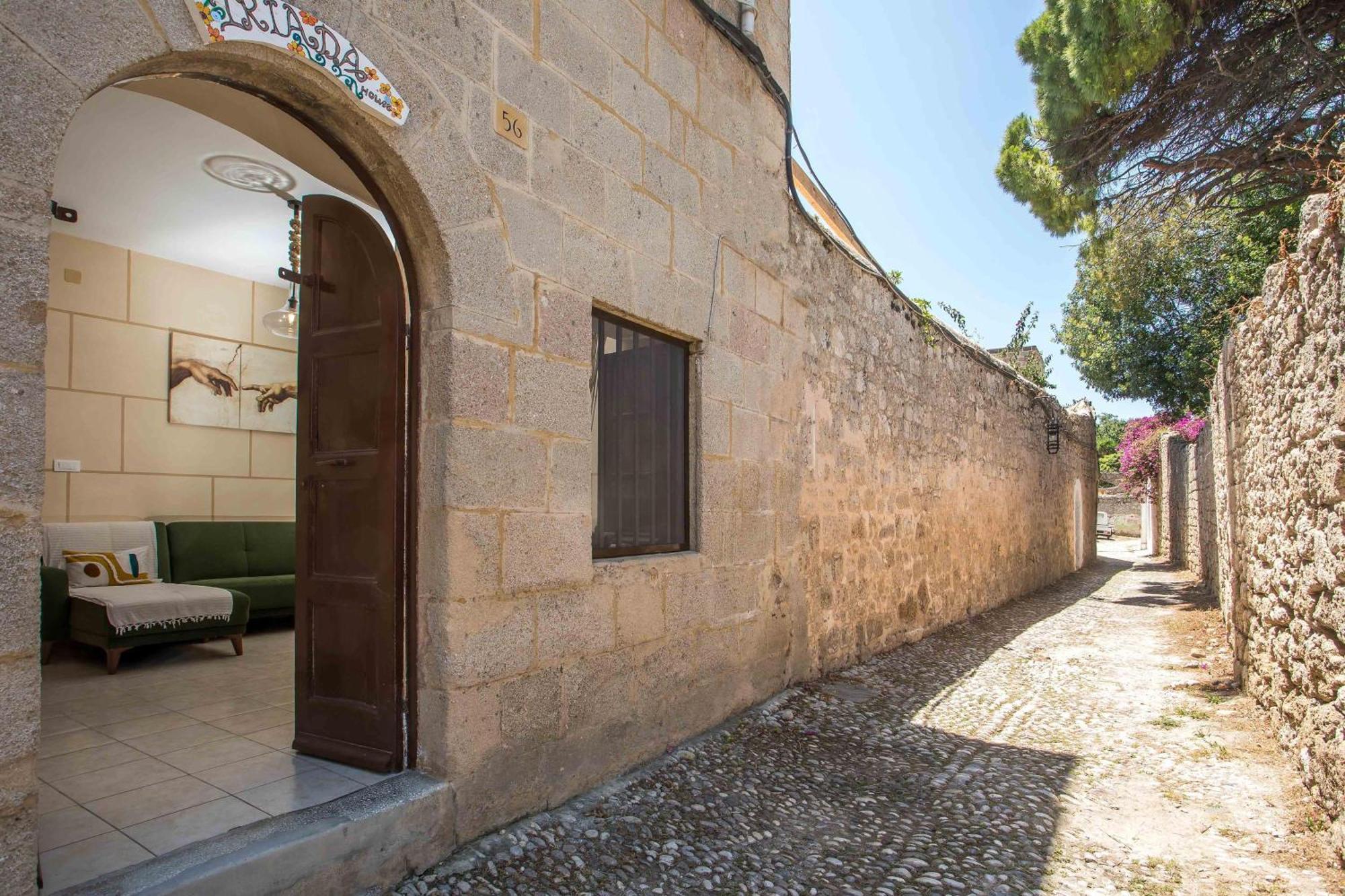 Iriada House Rhodes City 外观 照片