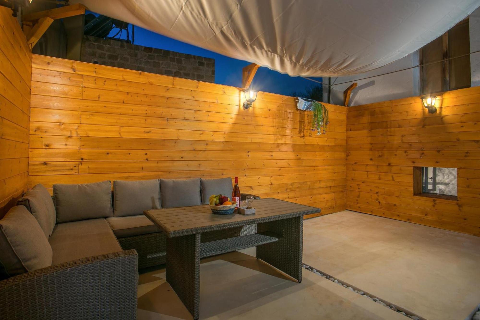 Iriada House Rhodes City 外观 照片